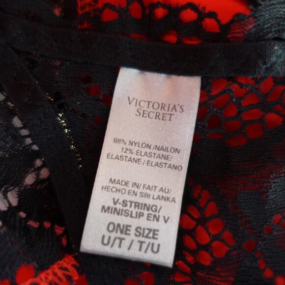 Victorias Secret Bra Panty Set 36D Red Black Lace Balconette Mob Wife Lg 3 PC - Picture 3 of 6